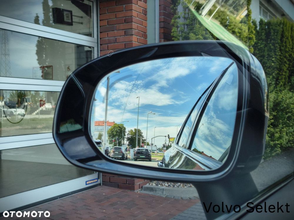 Volvo XC 60 - 32