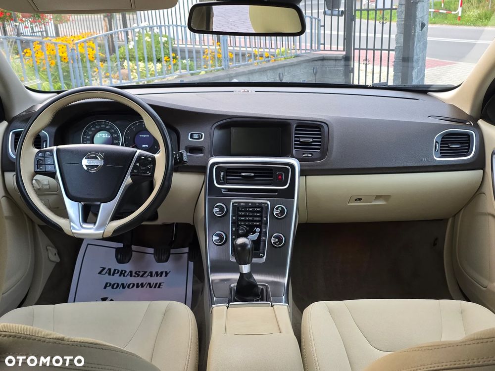 Volvo V60 D3 Summum - 21