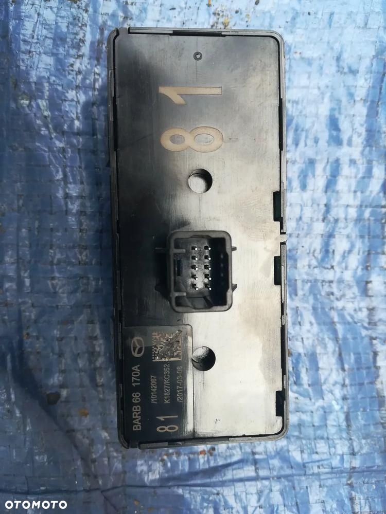 Mazda 3 BM Lift Panel Przełącznik I-STOP SET BARB66170A - 2