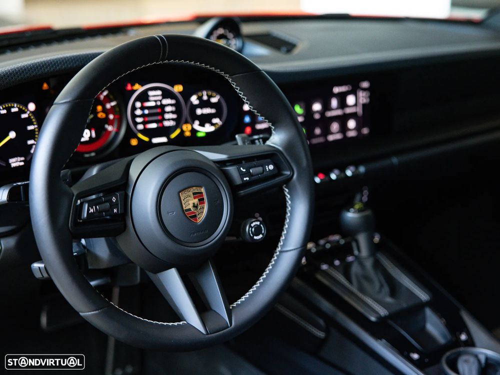 Porsche 911 (992) GT3 Touring Package PDK - 23