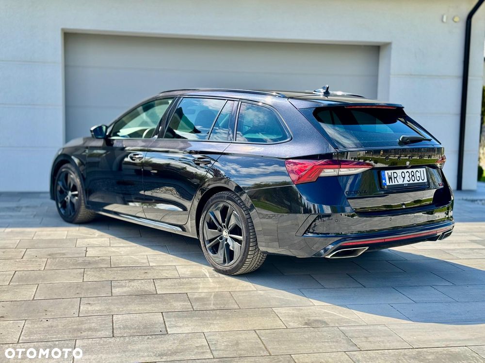 Skoda Octavia 2.0 TDI DSG 4x4 RS Plus - 6