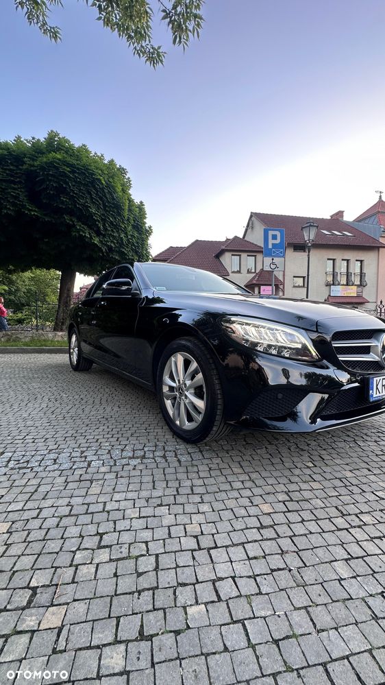 Mercedes-Benz Klasa C 180 Business Edition 9G-TRONIC - 1