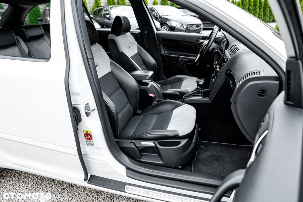 Skoda Octavia 2.0 TDI RS DSG - 25