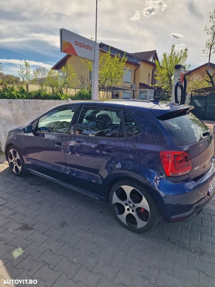 Volkswagen Polo - 6