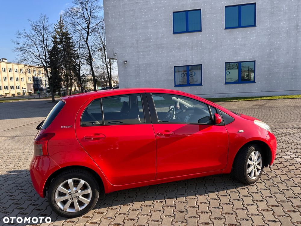 Toyota Yaris 1.0 Entry - 3