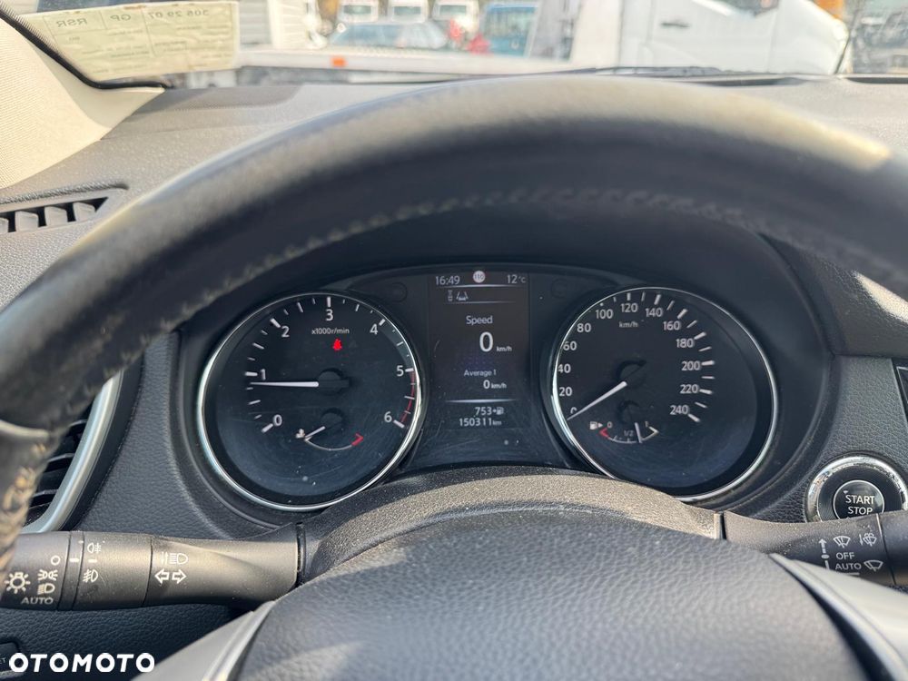 Nissan Qashqai 1.6 dCi Tekna S&S - 16