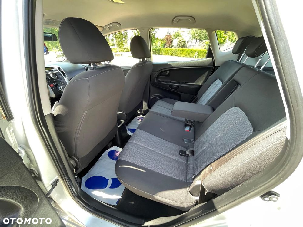 Kia Venga 1.6 CVVT Automatik Dream-Team Edition - 11