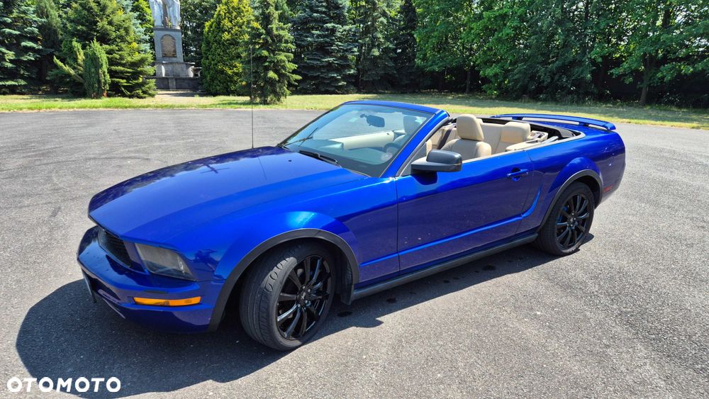 Ford Mustang - 5