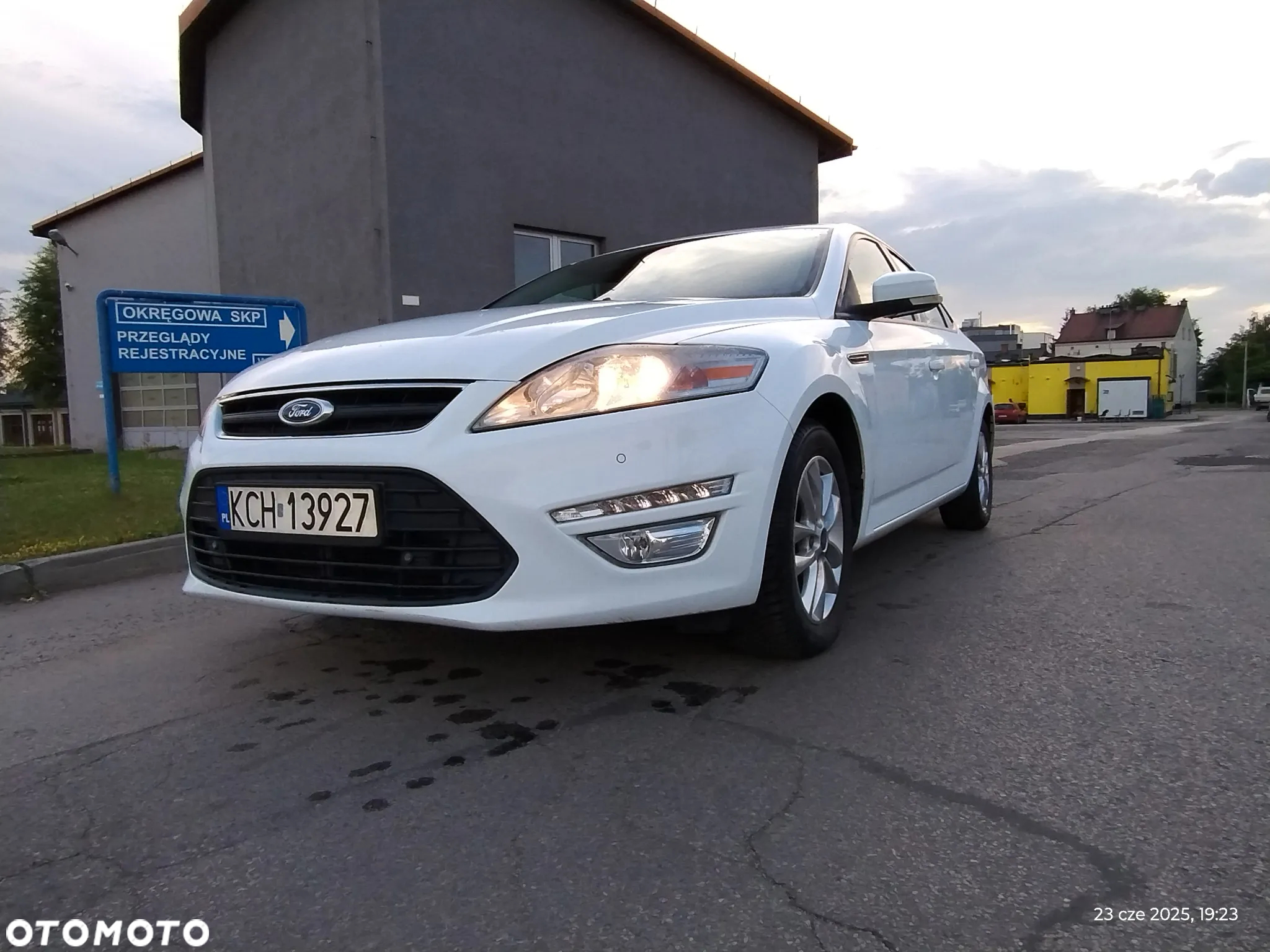 Ford Mondeo - 16