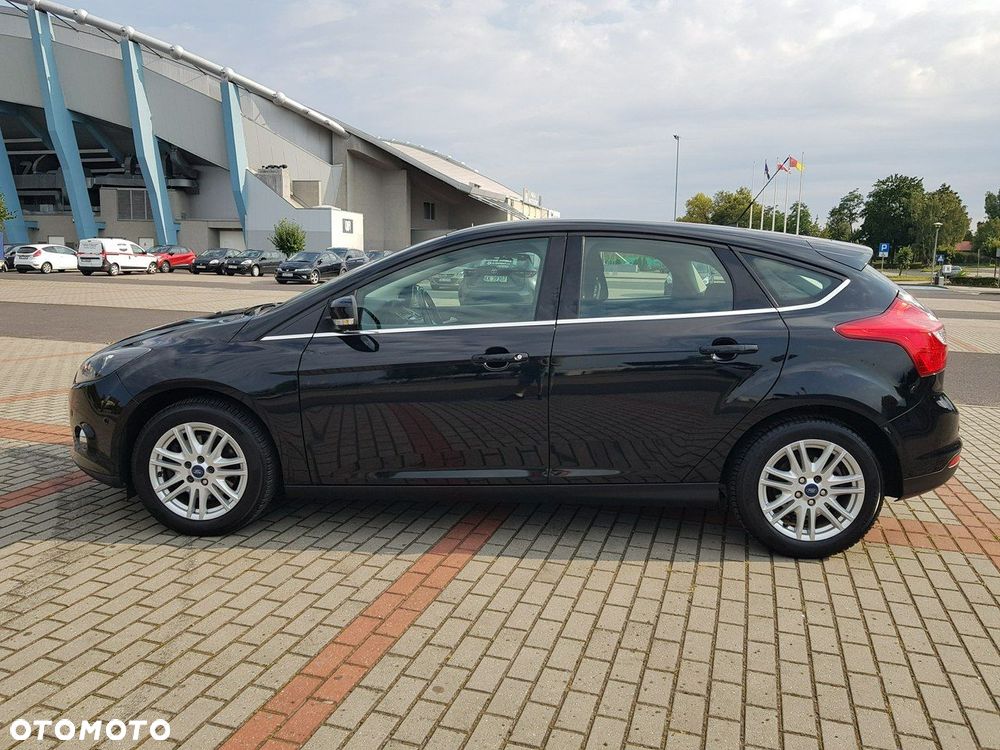 Ford Focus - 8