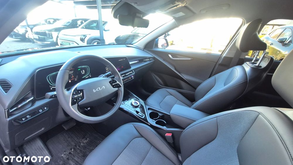 Kia Niro 1.6 GDI Hybrid L - 11