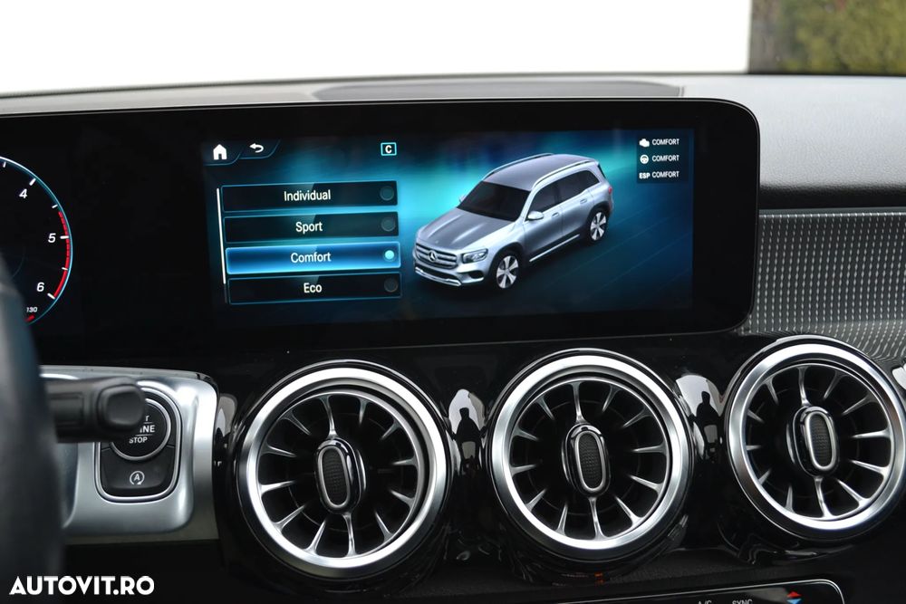 Mercedes-Benz GLB 200 d 4MATIC Aut. - 24