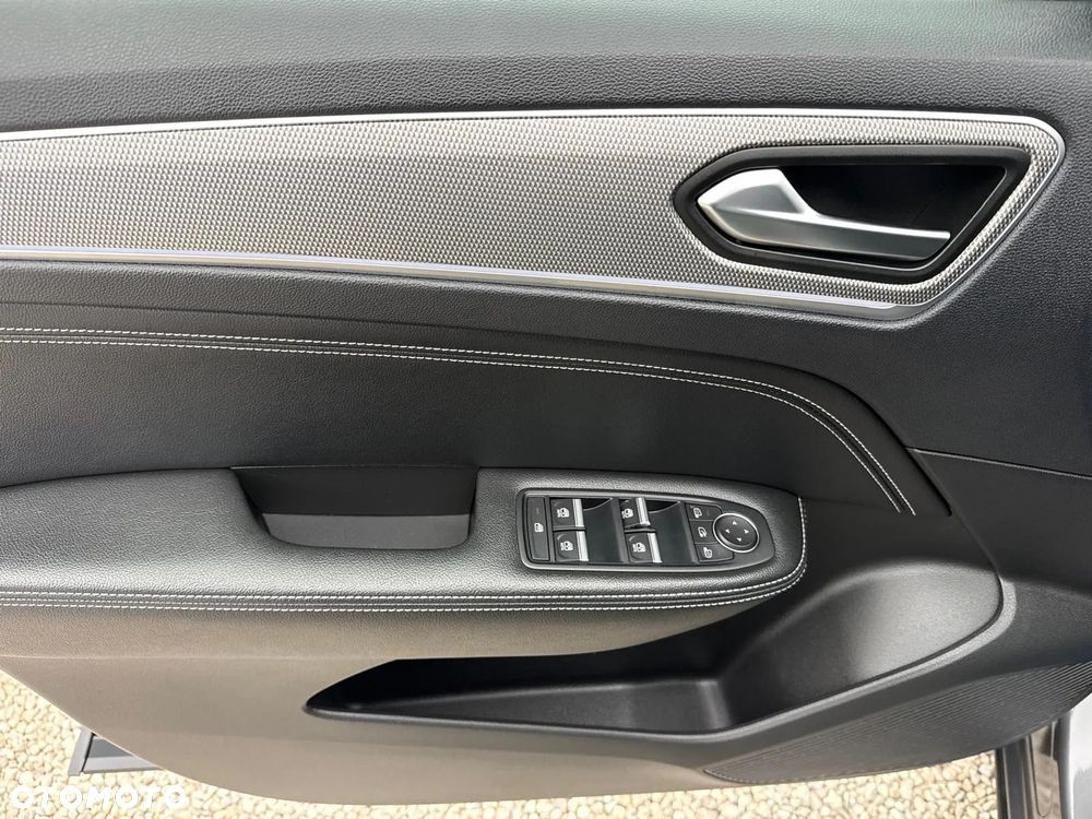 Renault Arkana 1.6 E-Tech Full Hybrid 145 Evolution MMT - 26