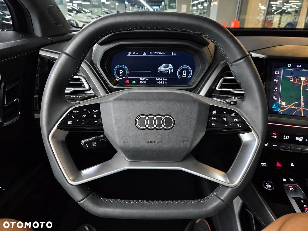 Audi Q4 e-tron - 11
