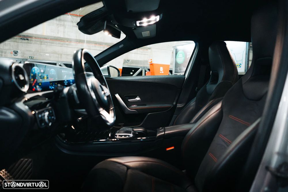 Mercedes-Benz A 180 d 7G-DCT AMG Line - 17