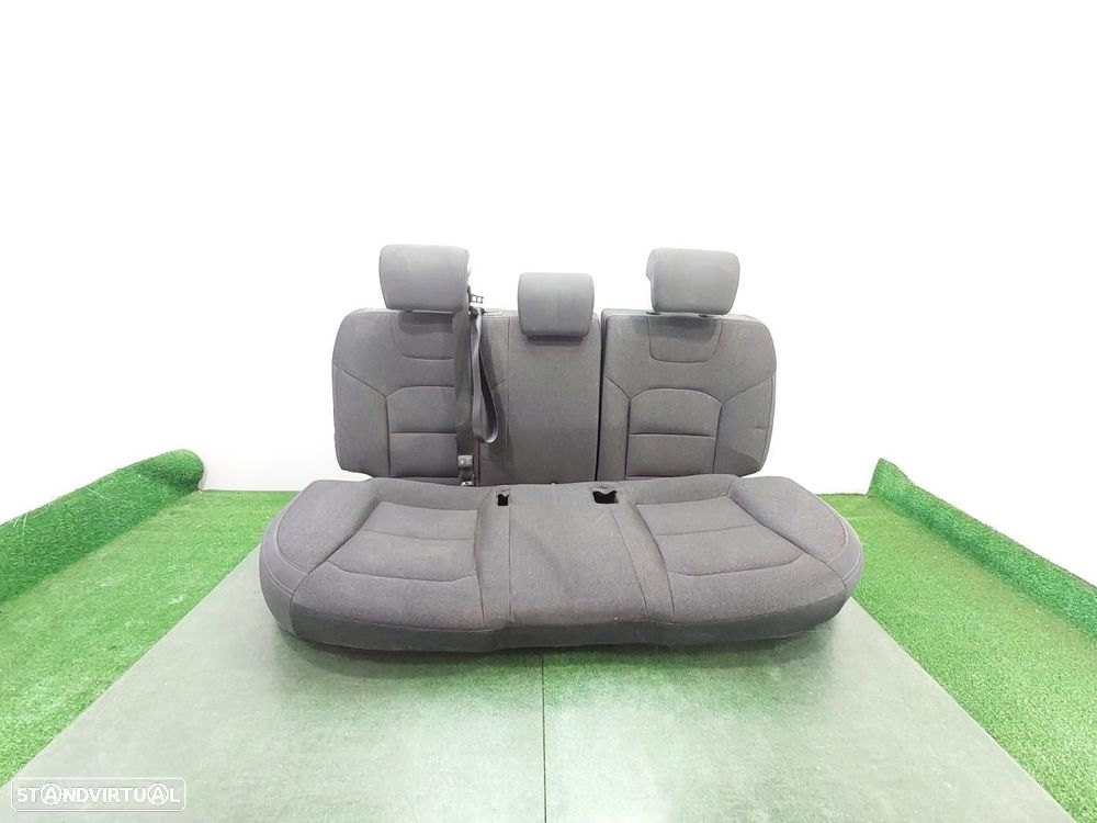 BANCOS TRASEIROS SSANGYONG KORANDO - 1