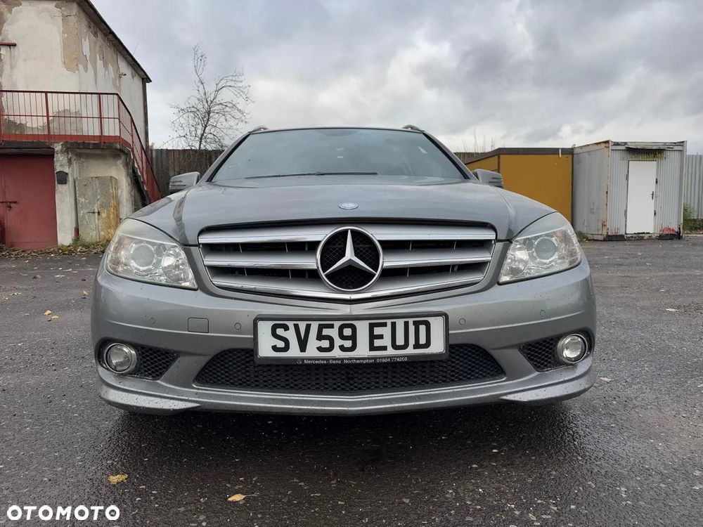5424. Pas Przedni Chłodnice Belka Przód Mercedes C-Klasa W204 2009R Przedlift Kombi AMG (2007–2011)- Wysyłka - 1