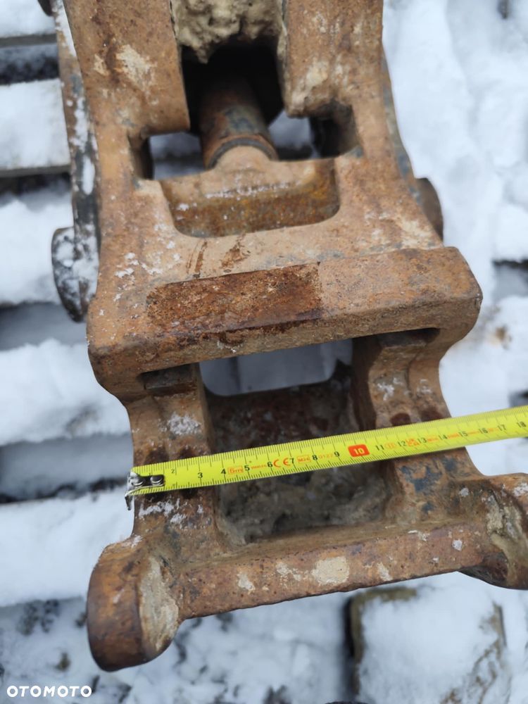 Szybkozłącze do koparki minikoparki fi45 - 12