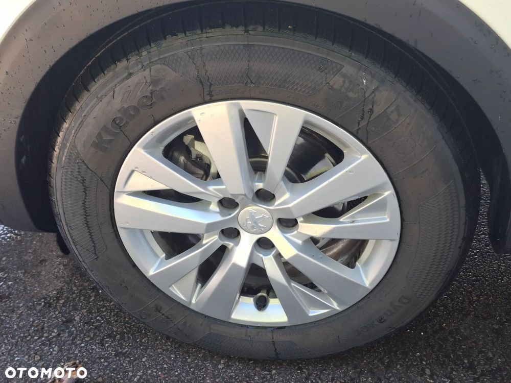 Peugeot 3008 BlueHDi 130 Stop & Start Allure Pack - 30