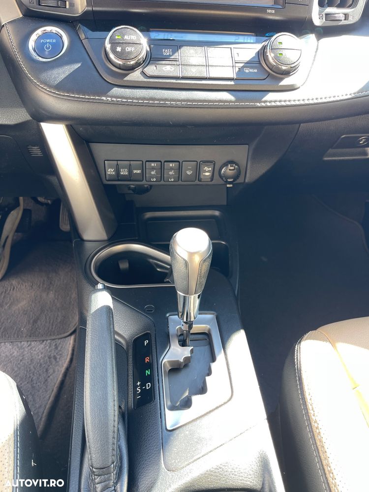 Toyota RAV4 2.5 VVT-i 4x2 Executive - 36