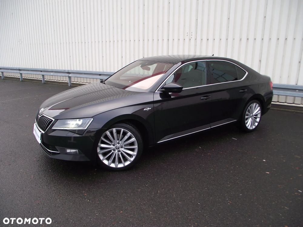 Skoda Superb 2.0 TDI L&K DSG - 2