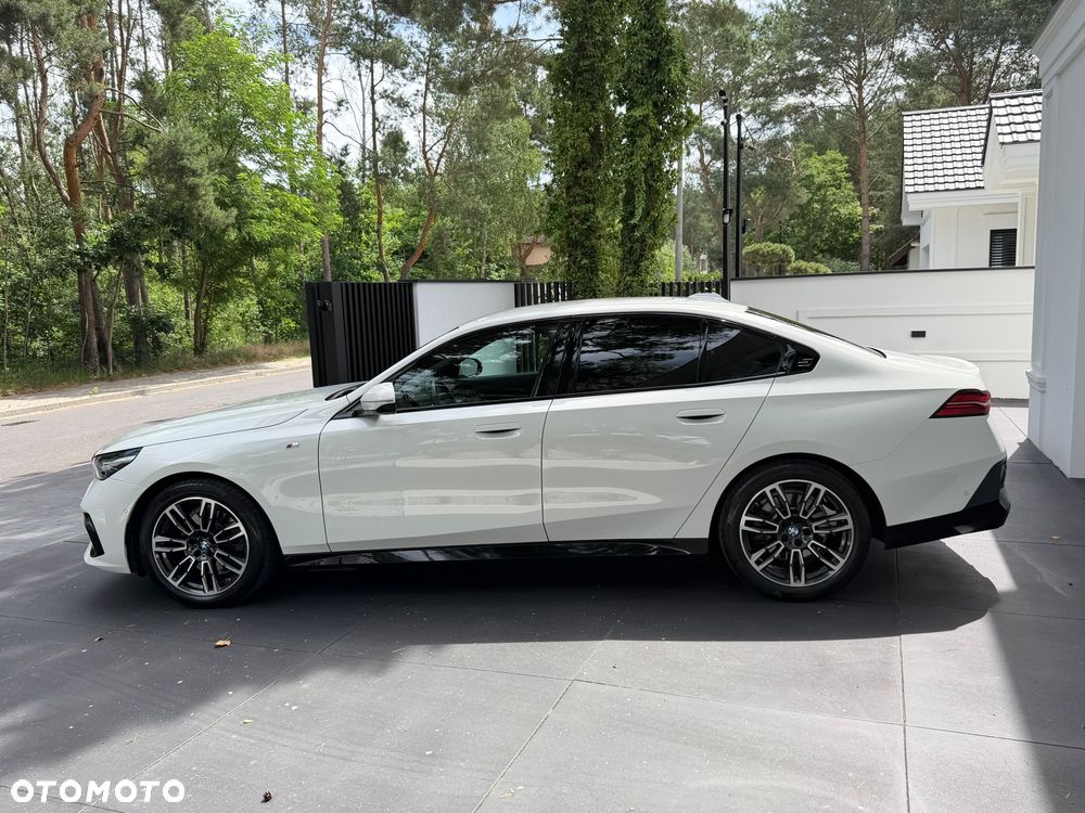 BMW Seria 5 520i mHEV M Sport sport - 5