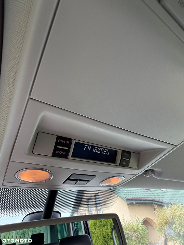Volkswagen Multivan - 19