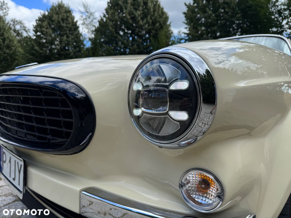 Volvo P1800 - 13