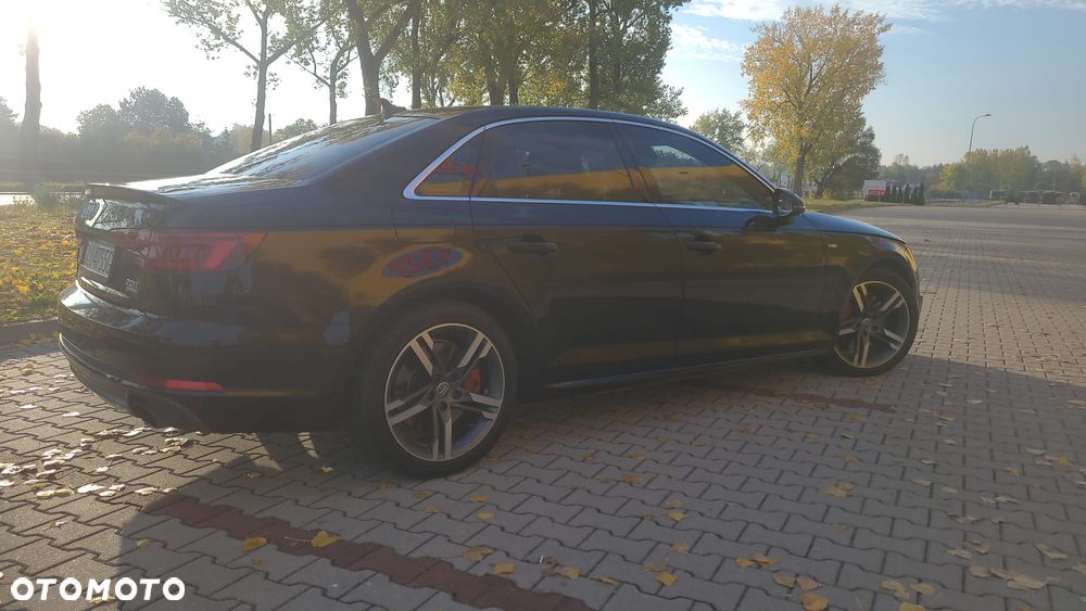 Audi A4 Limousine 2018 photo 4