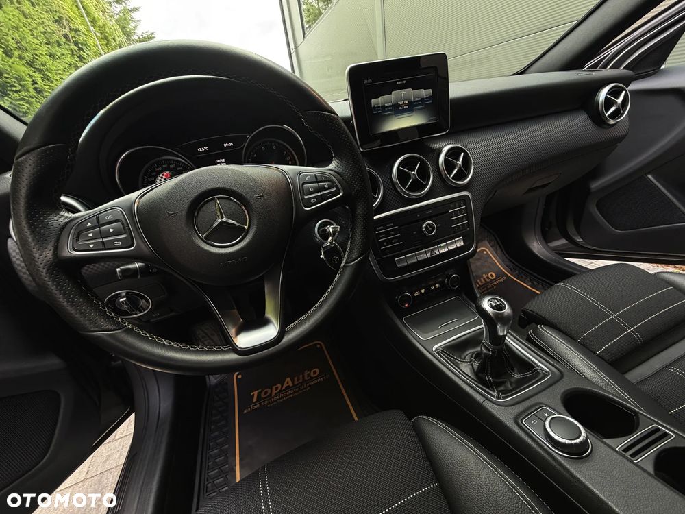 Mercedes-Benz Klasa A 200 (BlueEFFICIENCY) Urban - 21