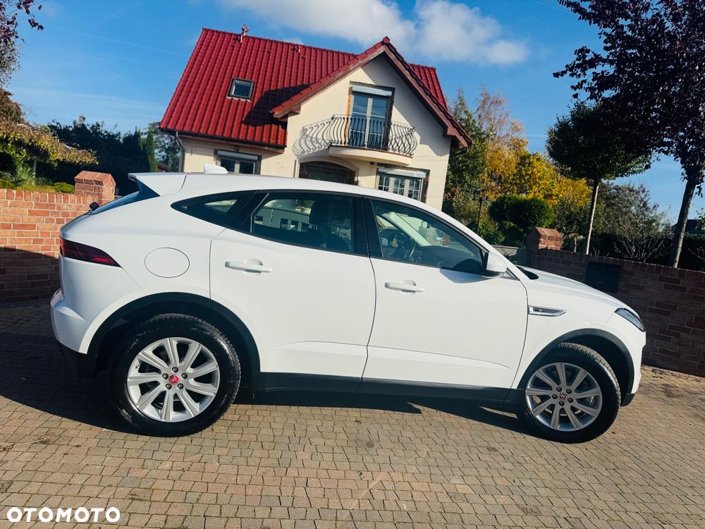 Jaguar E-Pace D150 AWD R-Dynamic S - 32