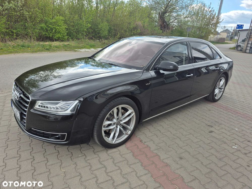 Audi A8 - 1