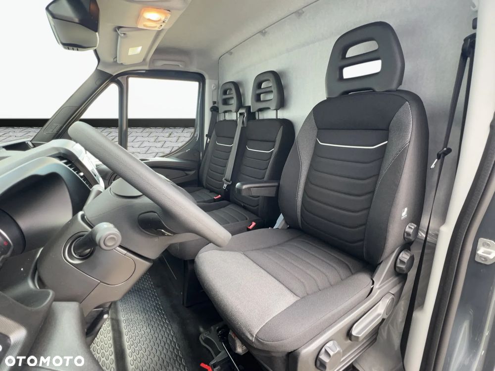 Iveco Daliy L3H2 35S16B V 2.3 Diesel 160KM "dostępny od ręki" - 17
