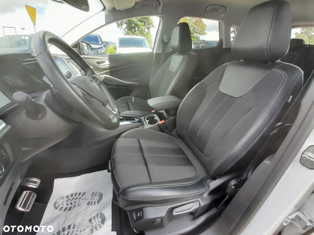 Opel Grandland 1.2 T Business Elegance S&S - 18