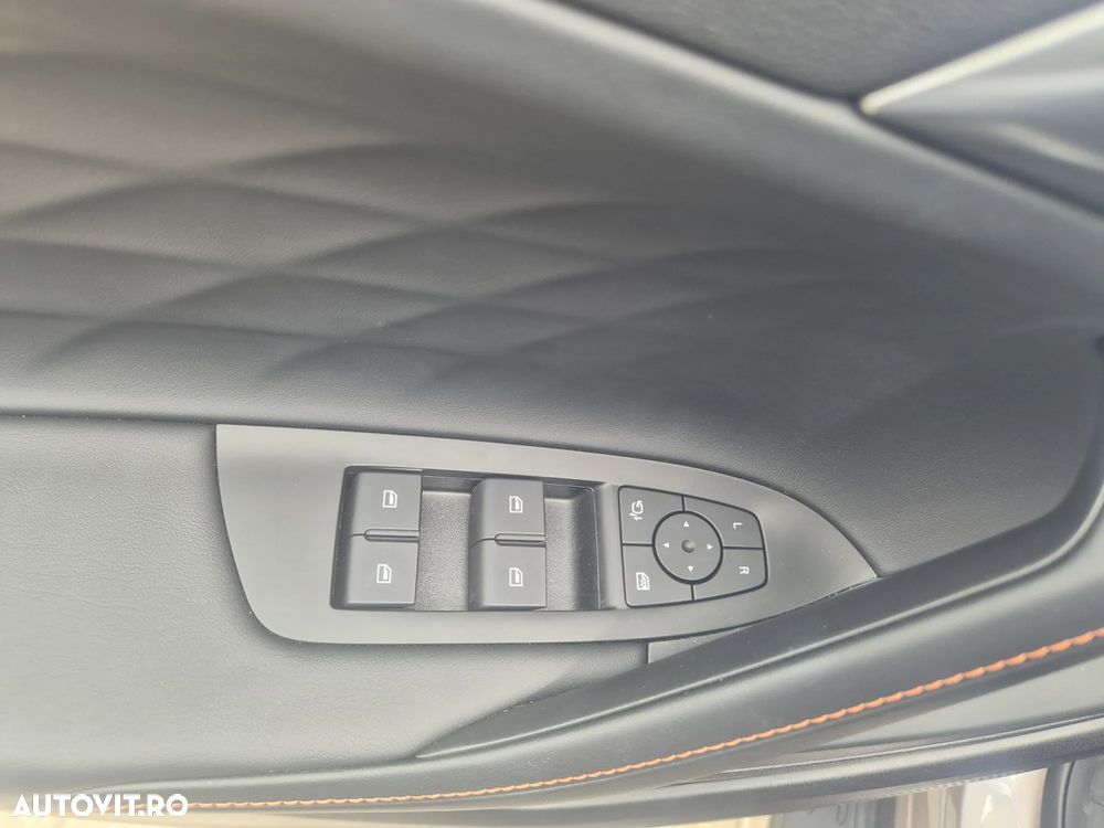 MG EHS 1.5 T-GDi AT PHEV Exclusive - 28