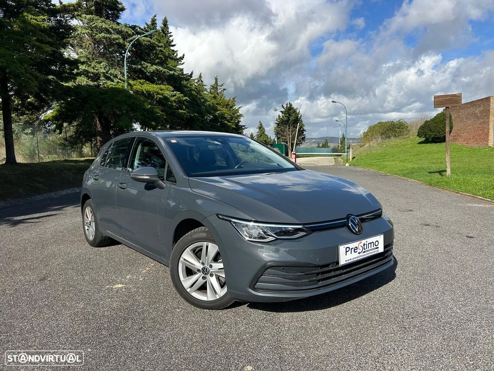 VW Golf 1.0 eTSI Life DSG - 2