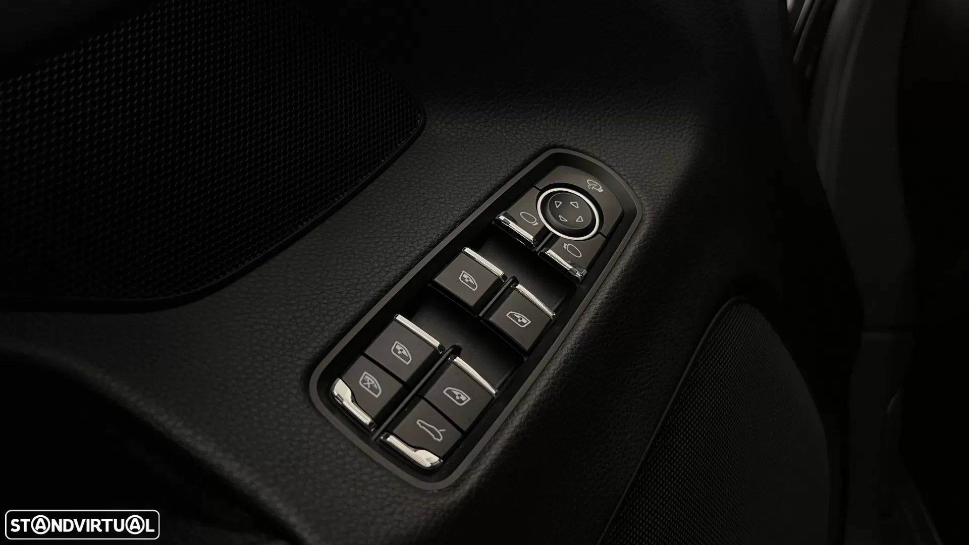 Porsche Panamera Diesel Platinum Edition - 32