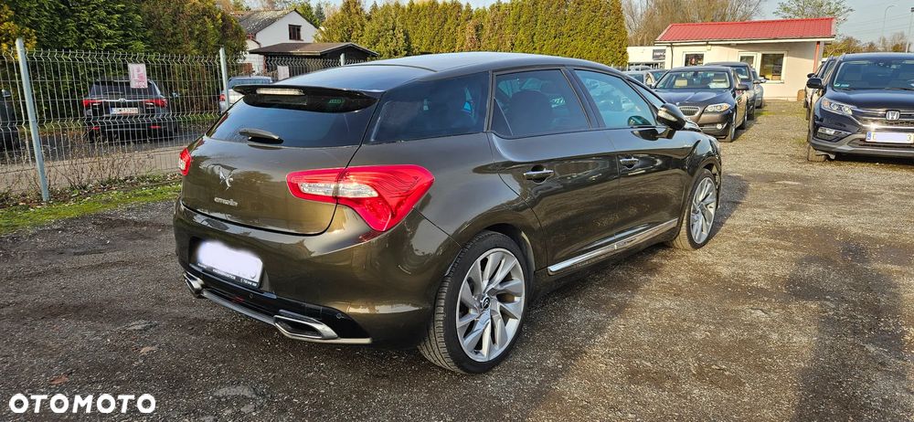 Citroën DS5 THP 200 SoChic - 5