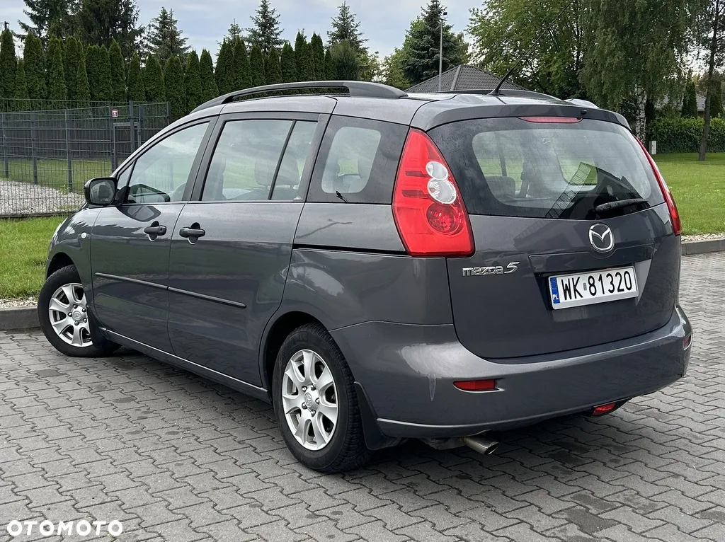 Mazda 5 - 16