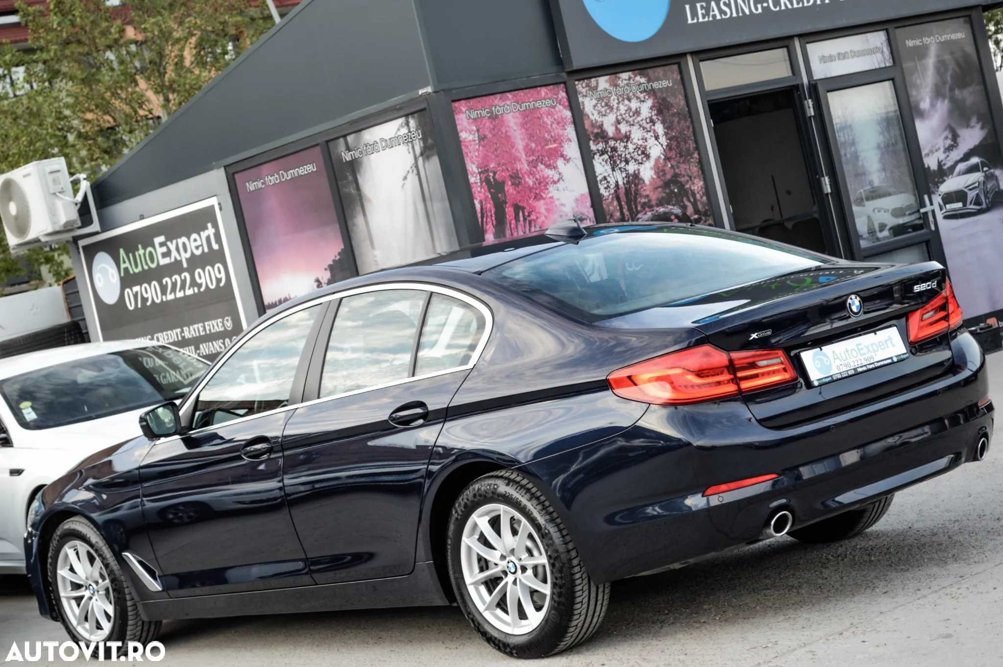 BMW Seria 5 520d xDrive Aut. - 14