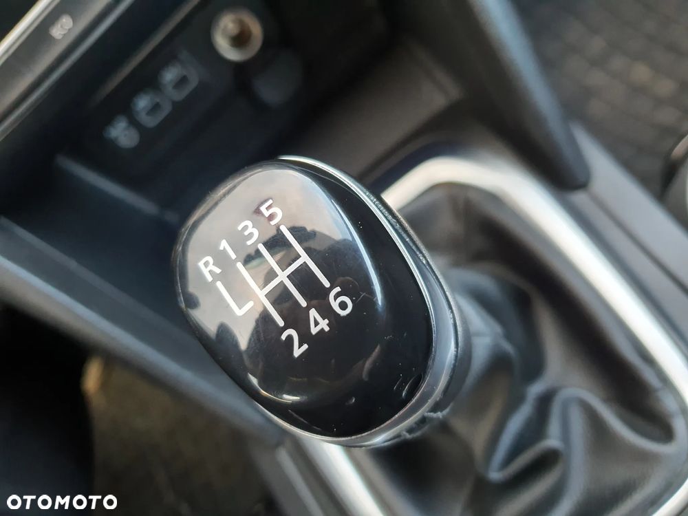 Renault Megane ENERGY dCi 110 Start & Stopp LIMITED - 27