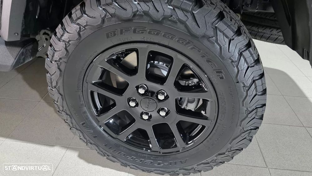 Jeep Gladiator 3.0V6 MultiJet AWD Auto Overland - 21