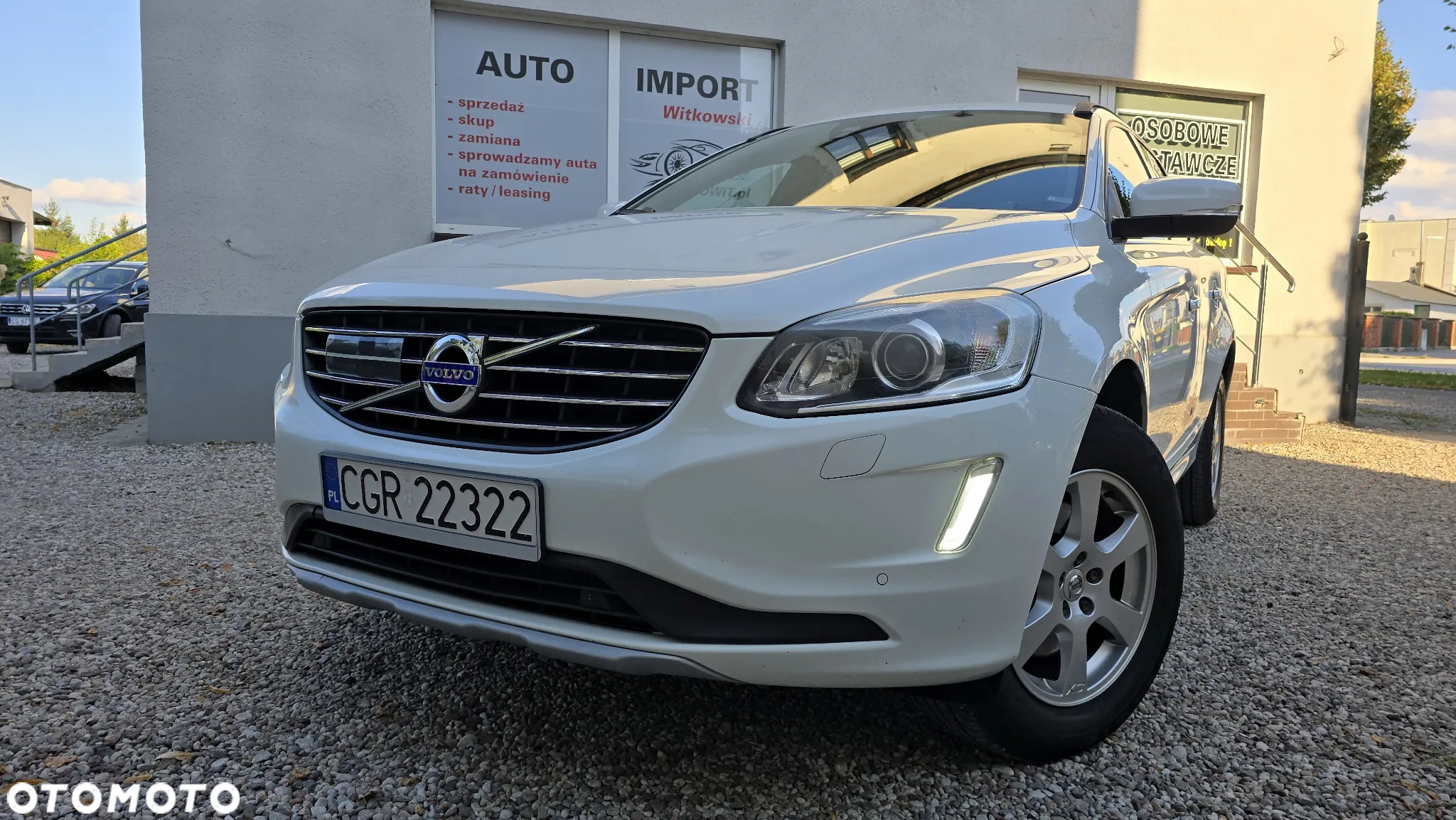 Volvo XC 60 D4 Momentum Pro - 2