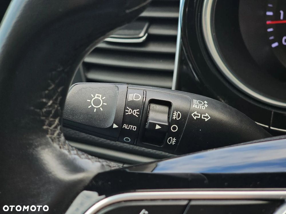 Kia XCeed 1.4 T-GDI L DCT - 18