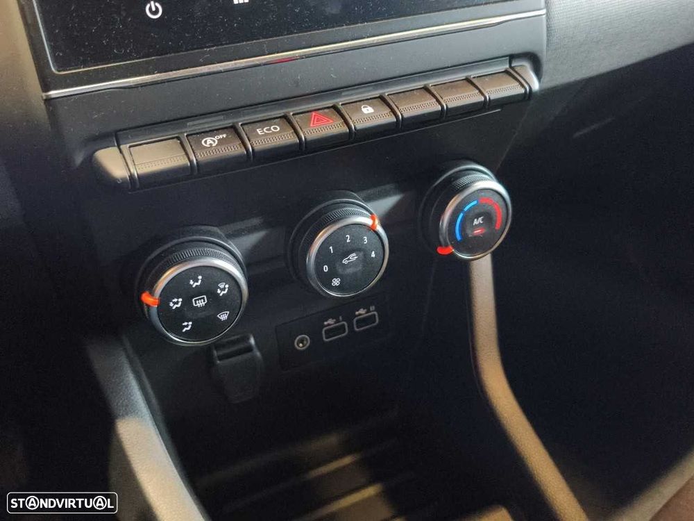 Renault Clio 1.0 TCe Evolution Bi-Fuel - 13