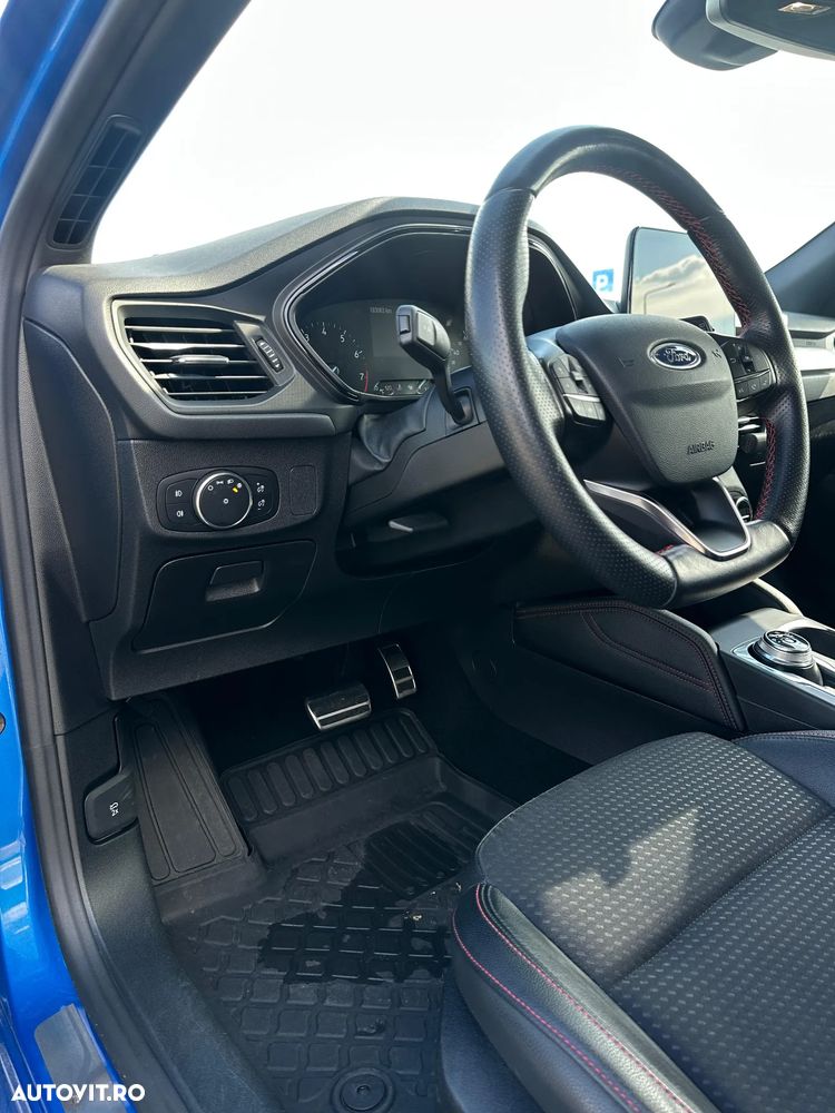 Ford Focus 1.5 EcoBoost ST-Line - 13