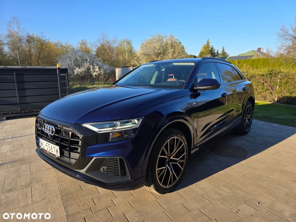 Audi Q8 - 1