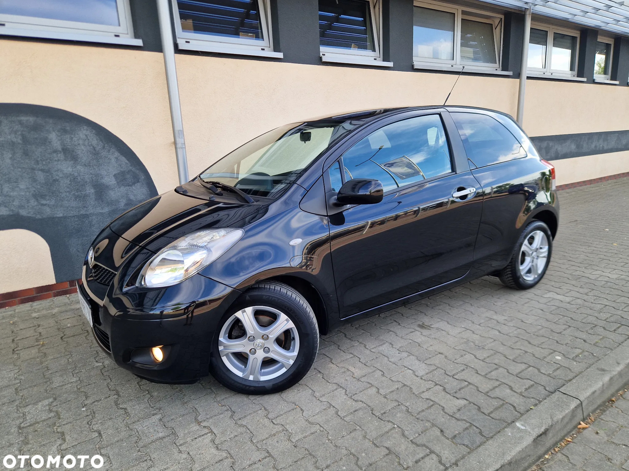 Toyota Yaris 1.33 Dynamic - 16