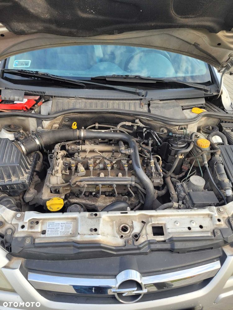 Opel Corsa - 4