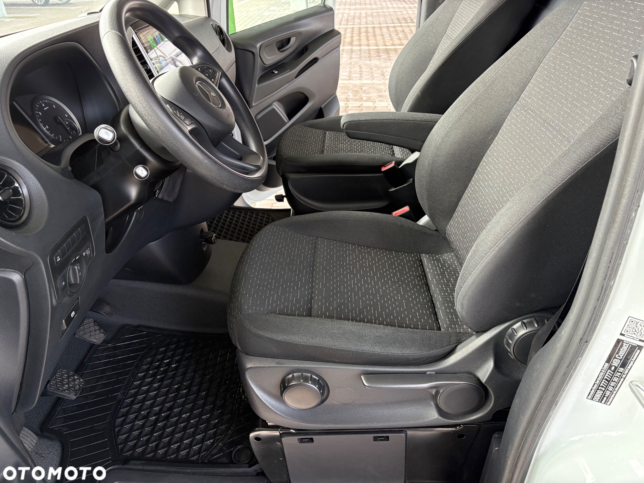 Mercedes-Benz Vito - 24